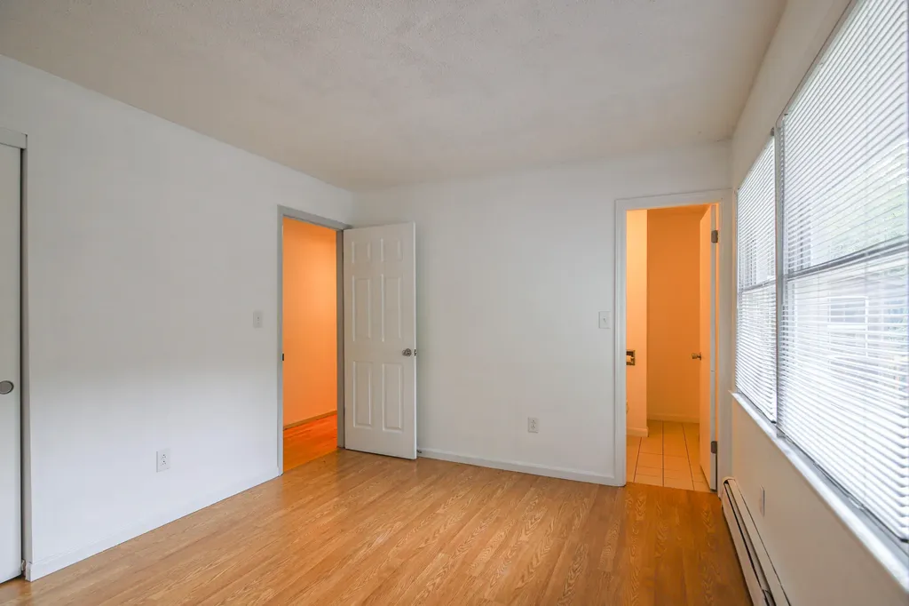 62 Yarmouth Road Gray ME 04039