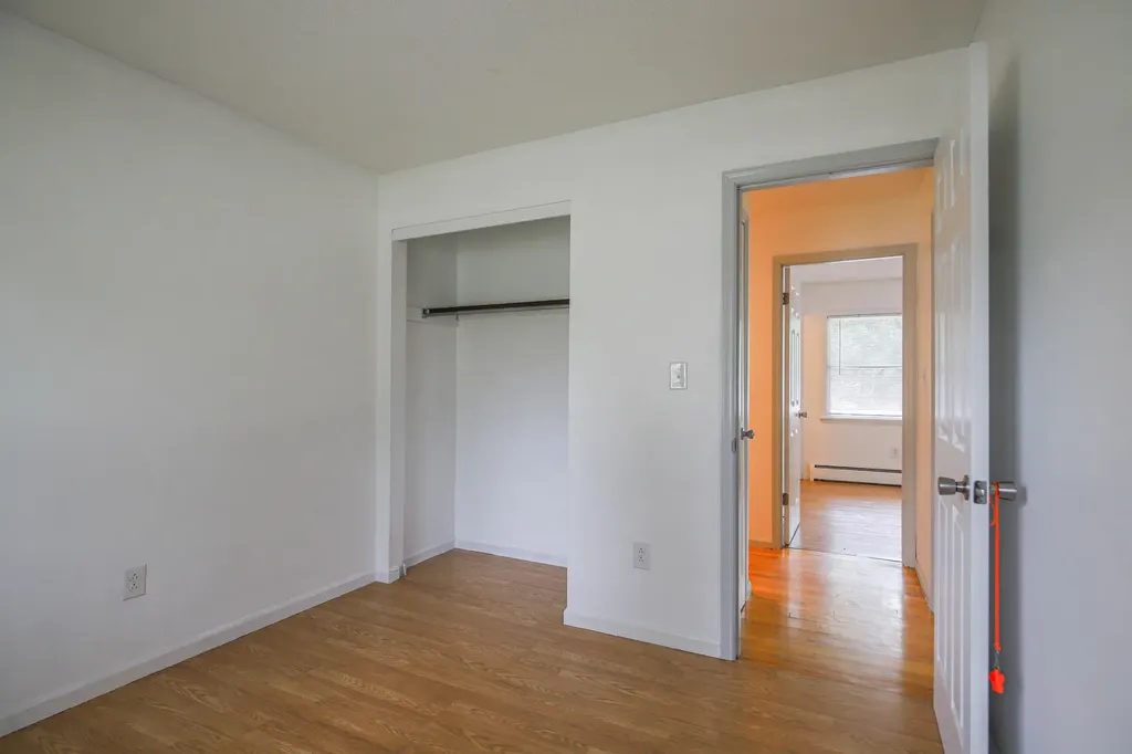 62 Yarmouth Road Gray ME 04039