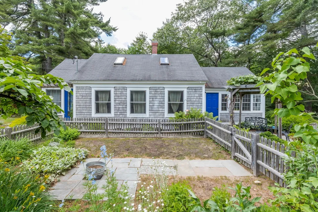 750 Fort Hill Road Gorham ME 04038