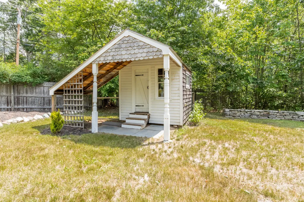 750 Fort Hill Road Gorham ME 04038