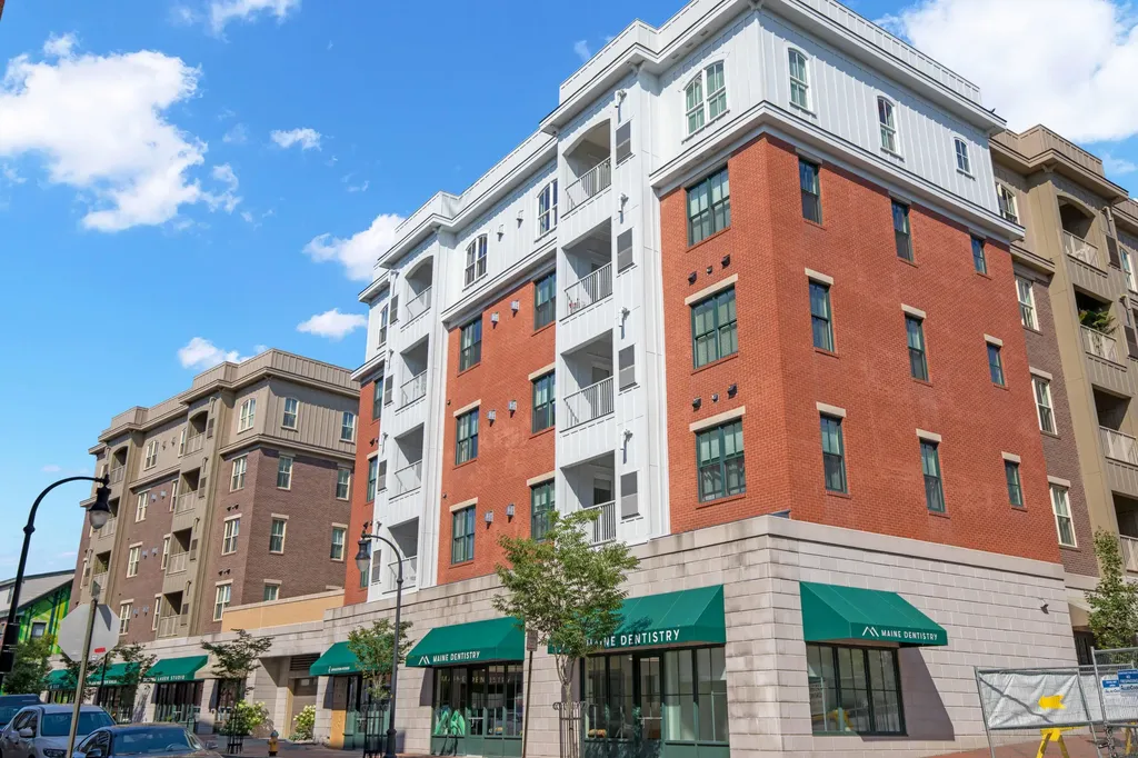 22 Hancock Street Portland ME 04101