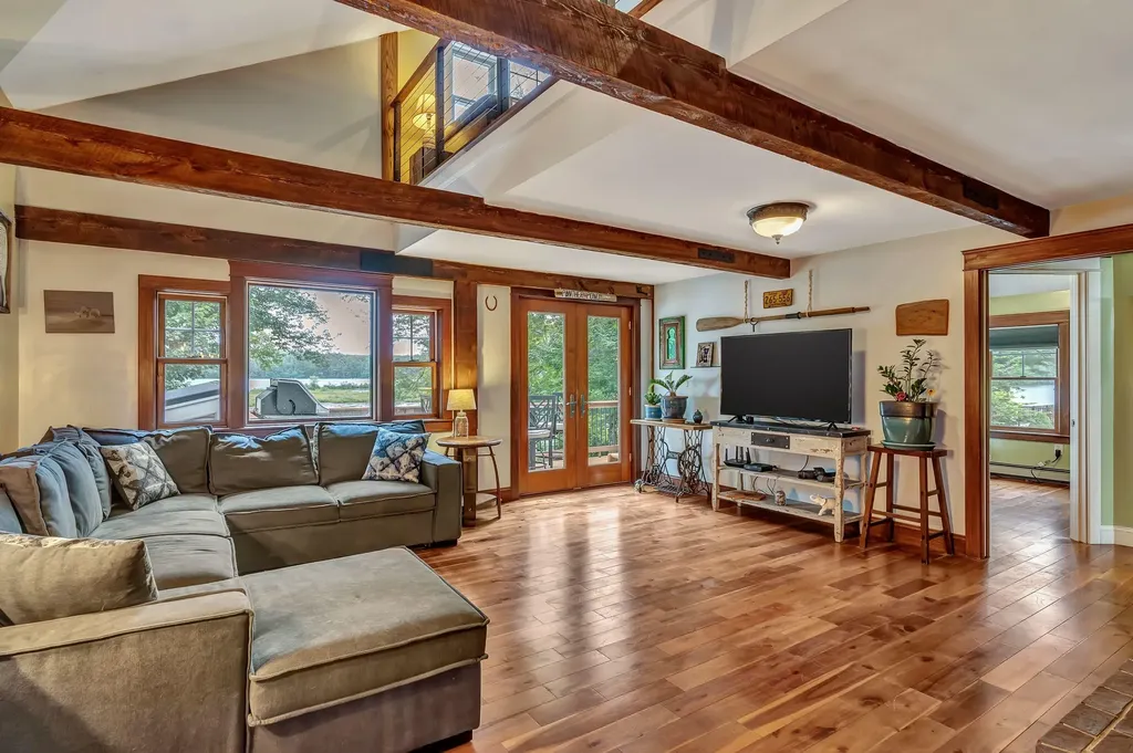25 Panther Pond Pines Road Raymond ME 04071