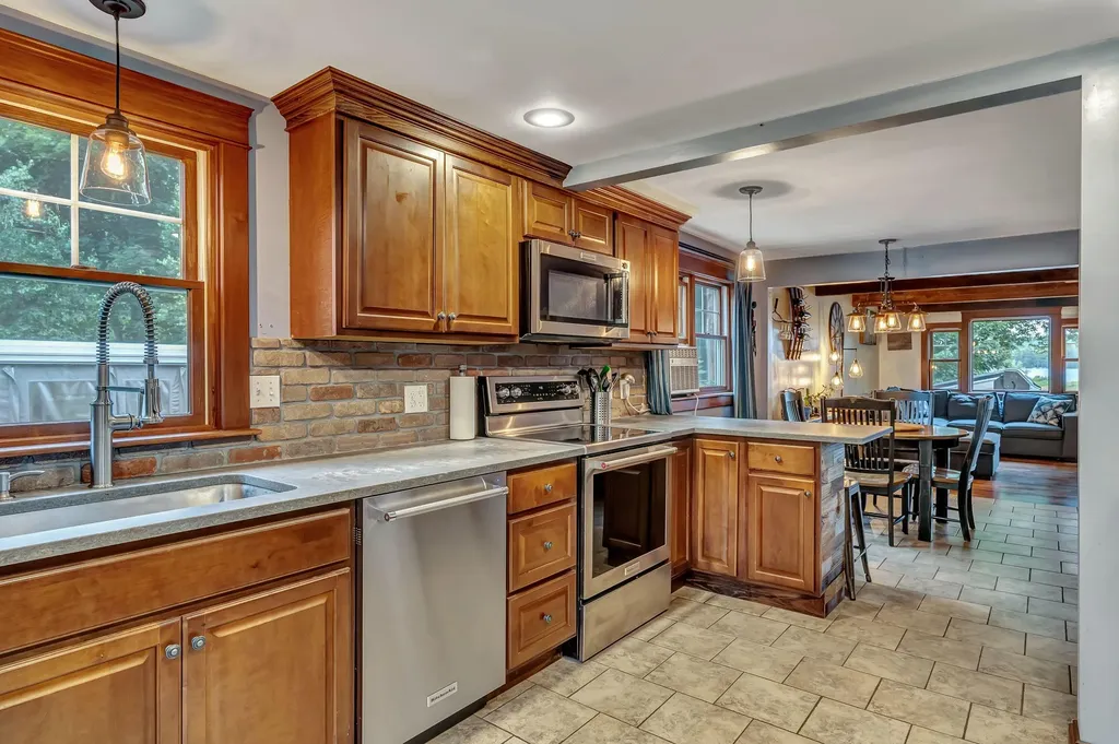 25 Panther Pond Pines Road Raymond ME 04071