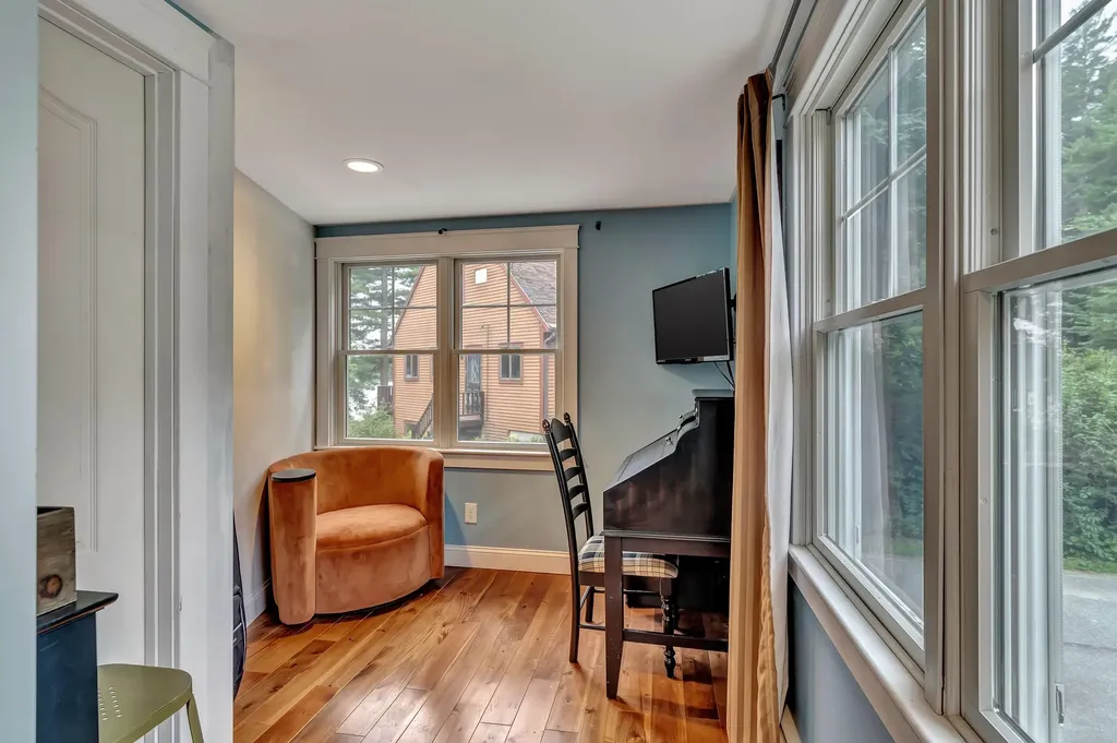 25 Panther Pond Pines Road Raymond ME 04071