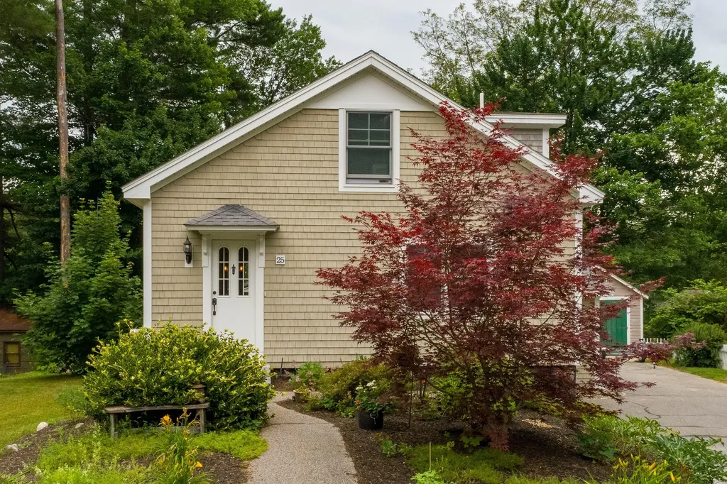 25 Panther Pond Pines Road Raymond ME 04071