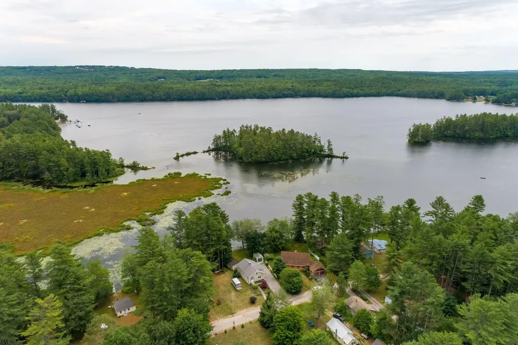 25 Panther Pond Pines Road Raymond ME 04071