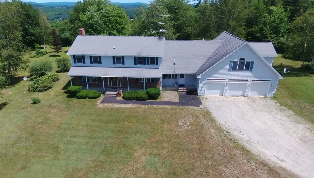 16 Village View Jay ME 04239