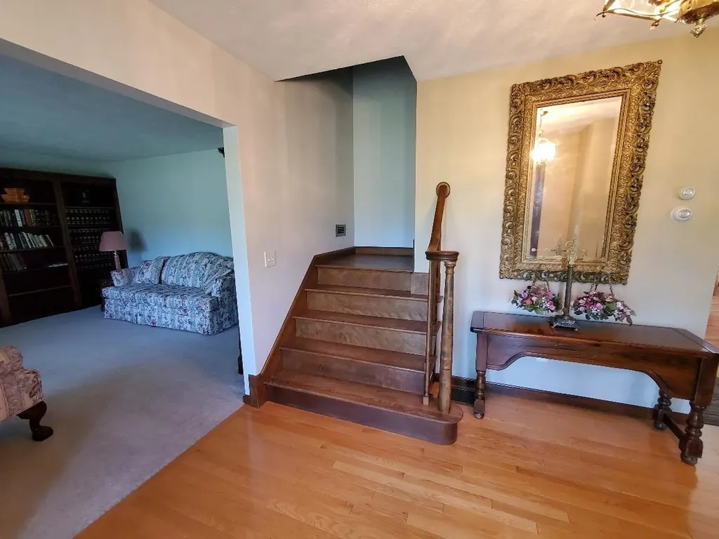 16 Village View Jay ME 04239