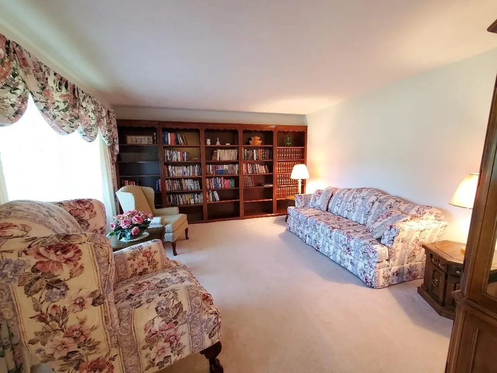 16 Village View Jay ME 04239