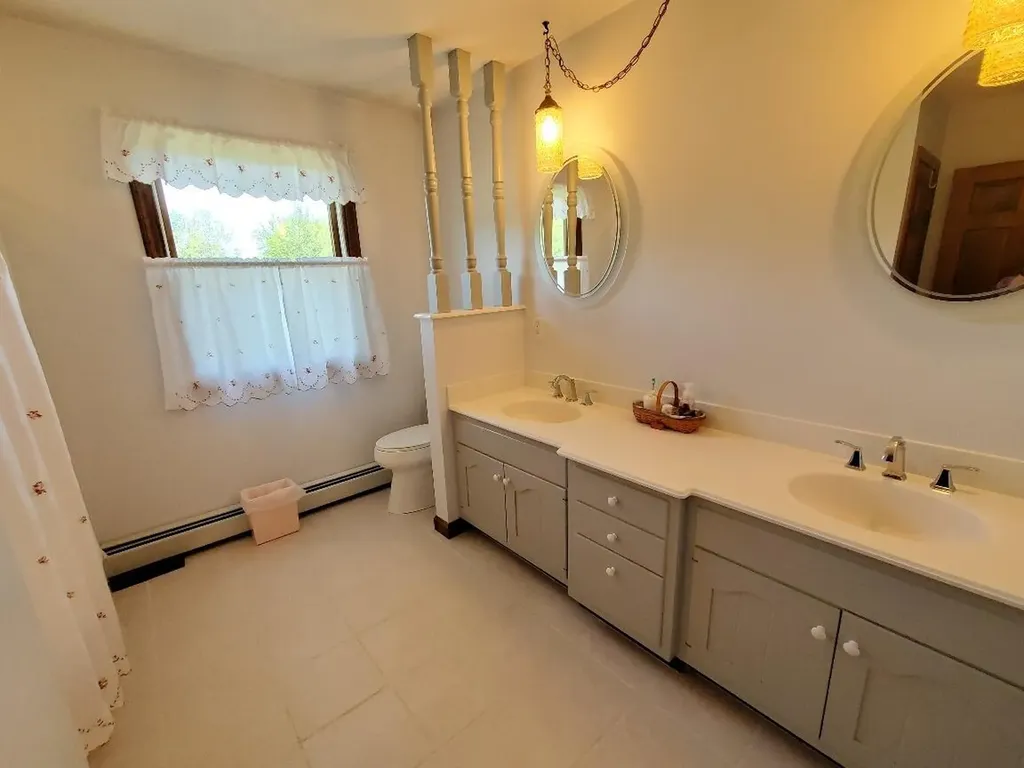 16 Village View Jay ME 04239