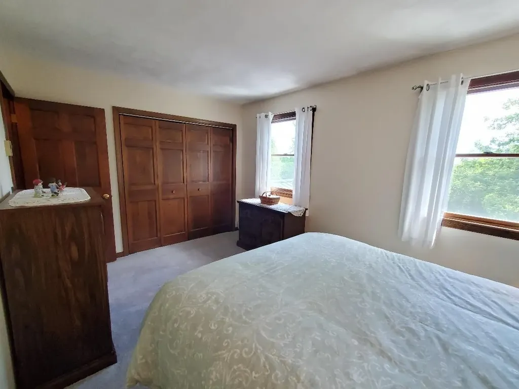 16 Village View Jay ME 04239