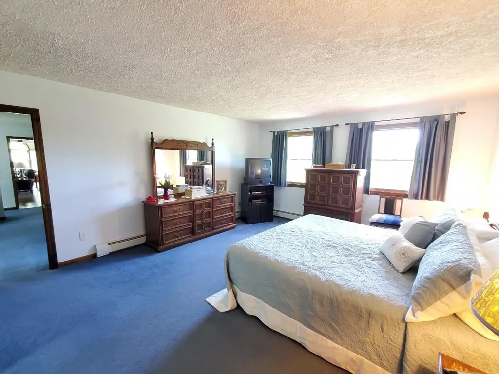 16 Village View Jay ME 04239