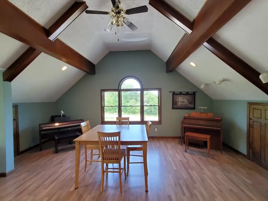 16 Village View Jay ME 04239