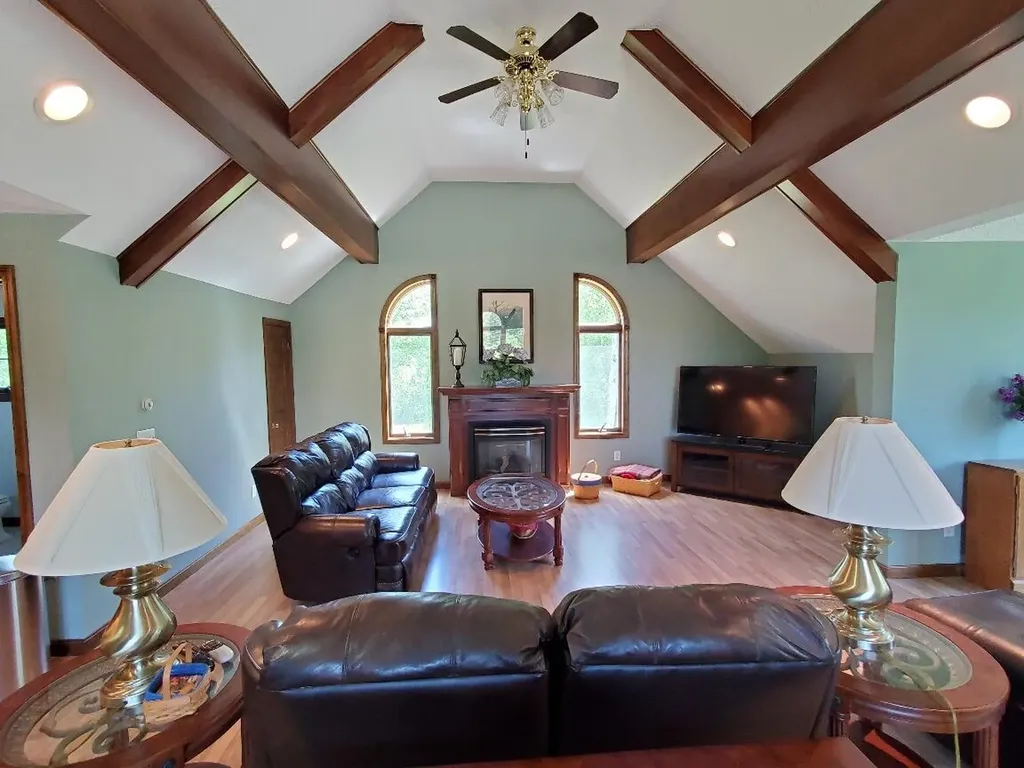 16 Village View Jay ME 04239