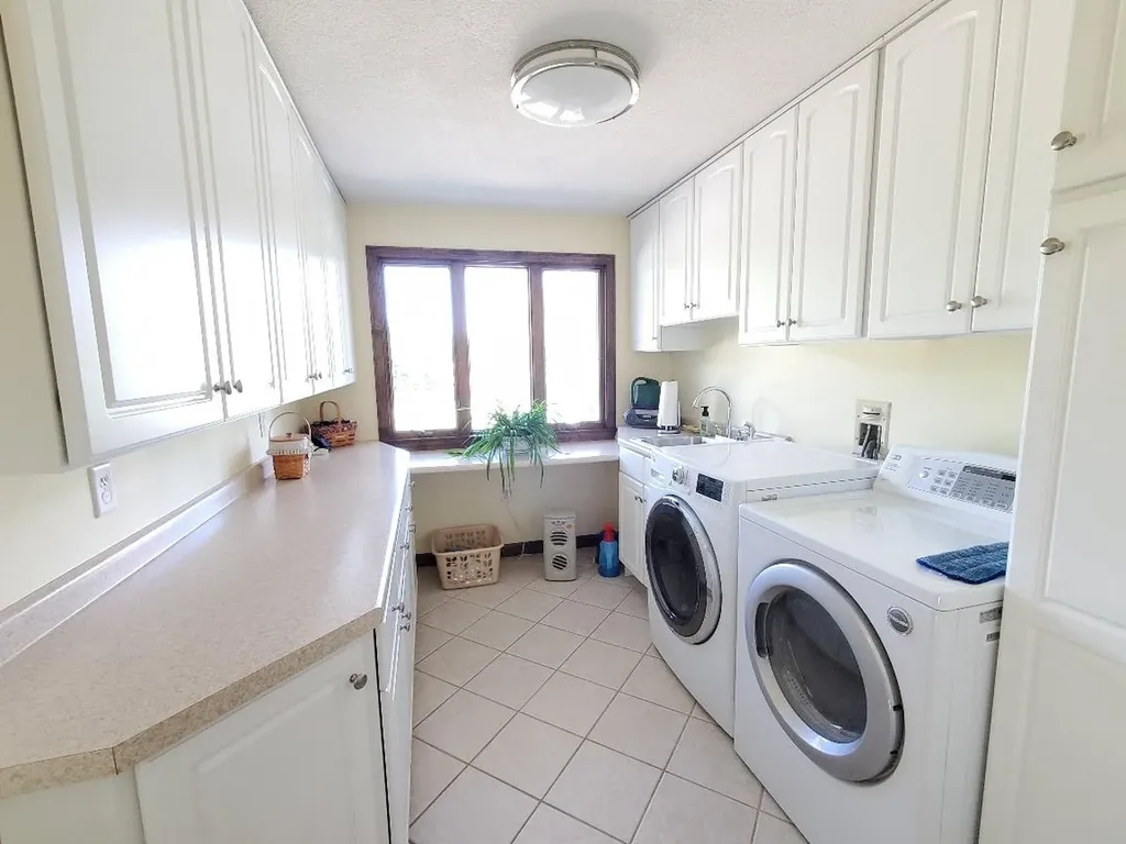 16 Village View Jay ME 04239