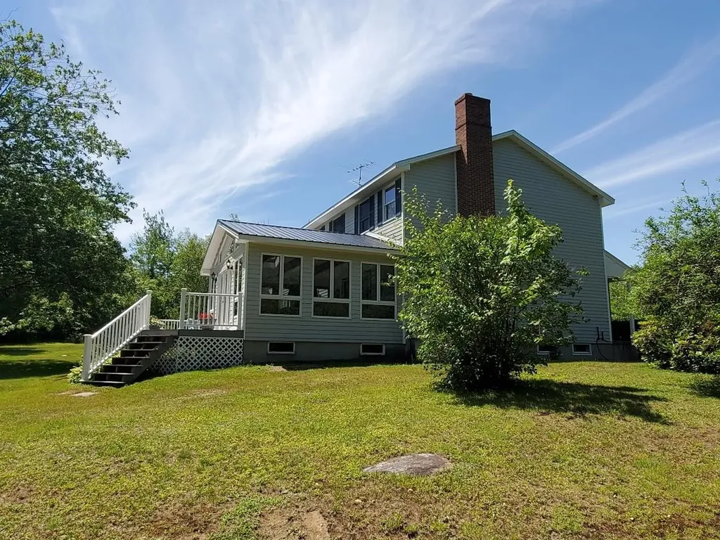 16 Village View Jay ME 04239