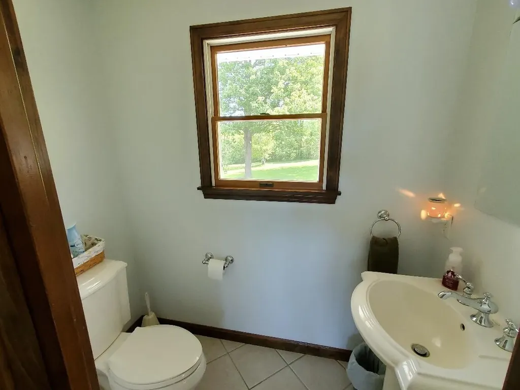 16 Village View Jay ME 04239