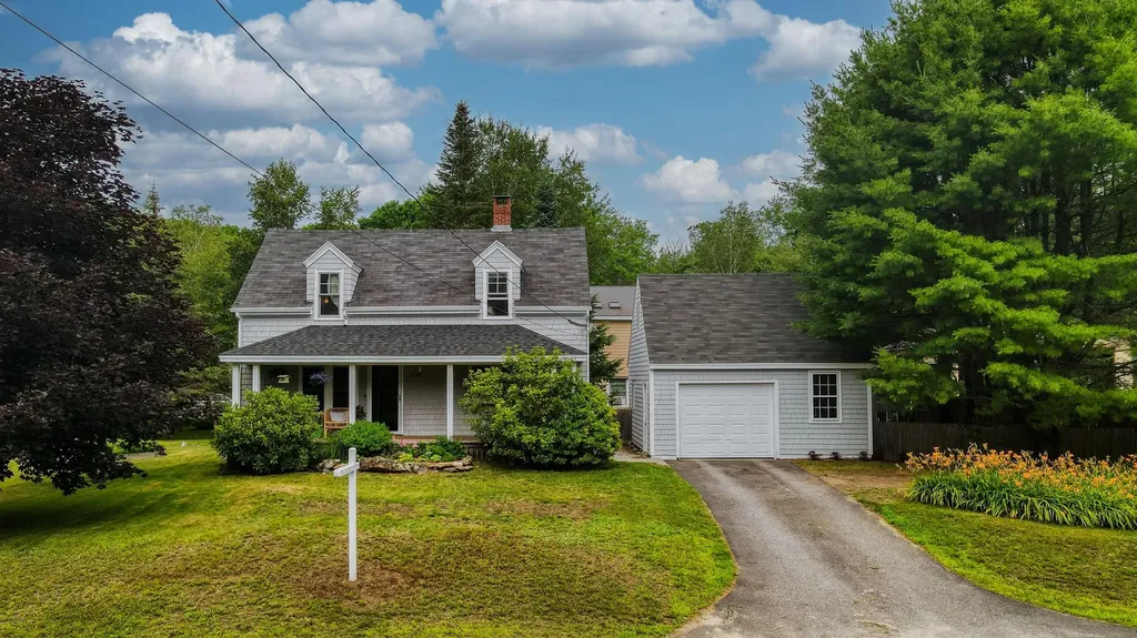 388 Middle Road Falmouth ME 04105