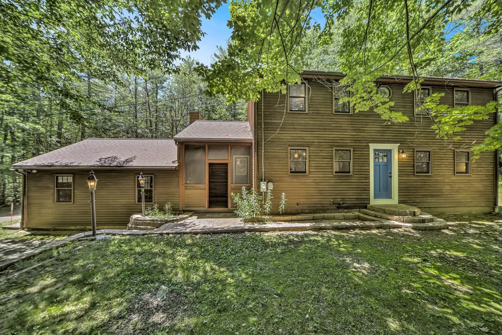 981 Lebanon Road North Berwick ME 03906