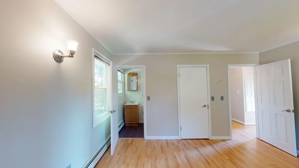 24 Robinson Gardens Lewiston ME 04240