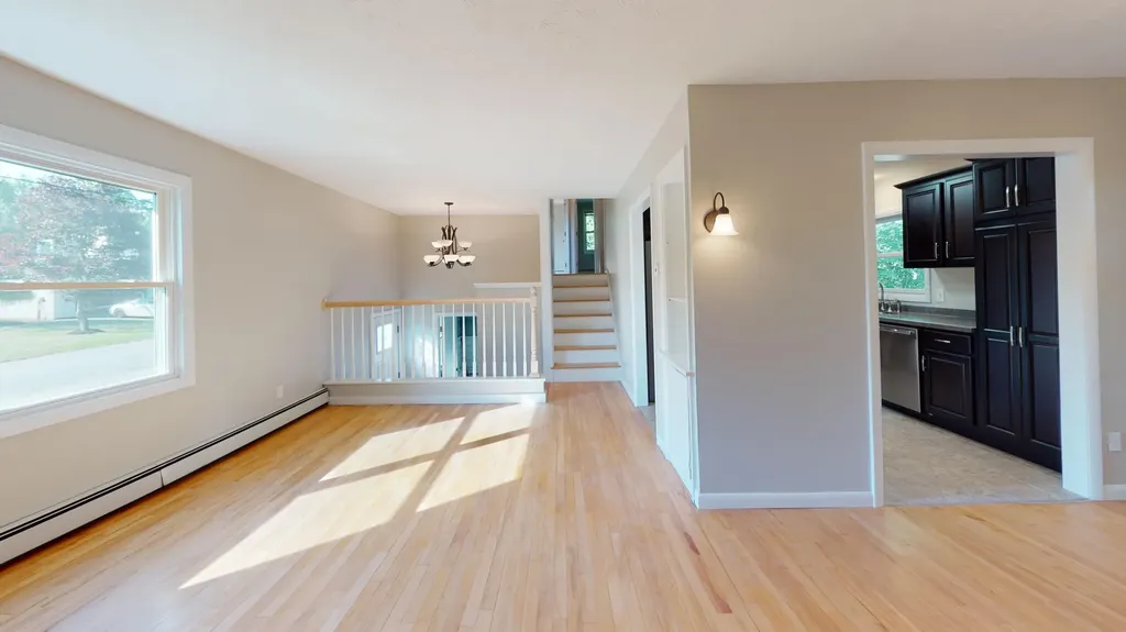 24 Robinson Gardens Lewiston ME 04240