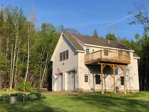 8 Old Mill Road Cushing ME 04563