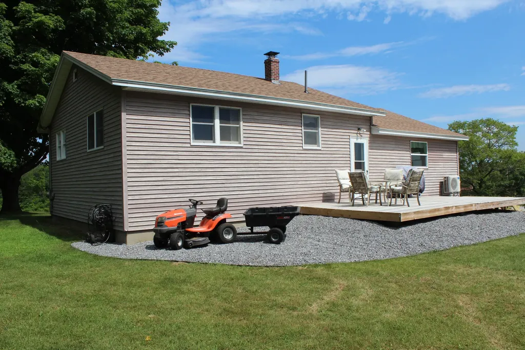 773 West River Road Augusta ME 04330
