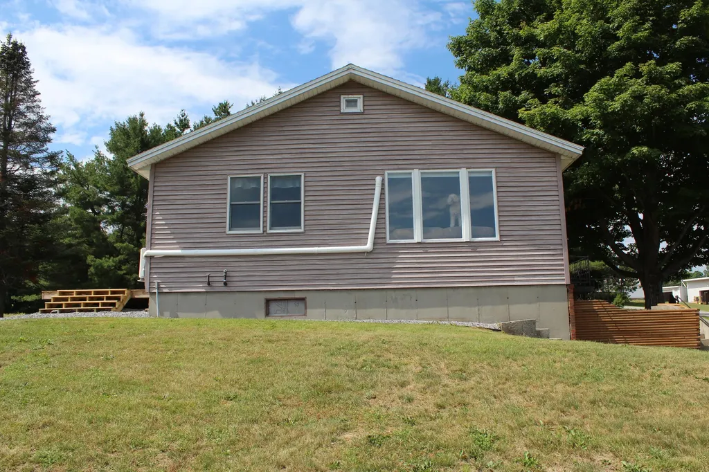 773 West River Road Augusta ME 04330