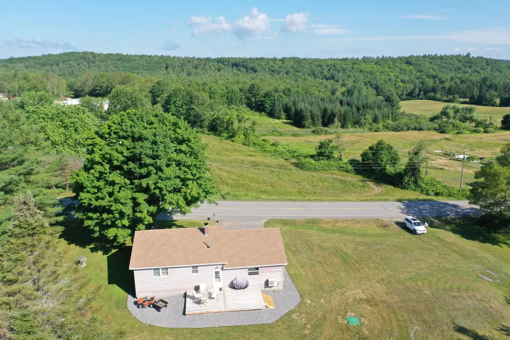 773 West River Road Augusta ME 04330