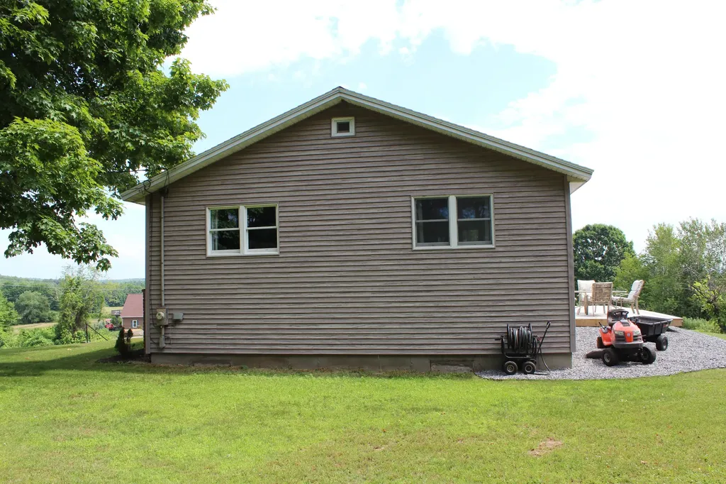 773 West River Road Augusta ME 04330
