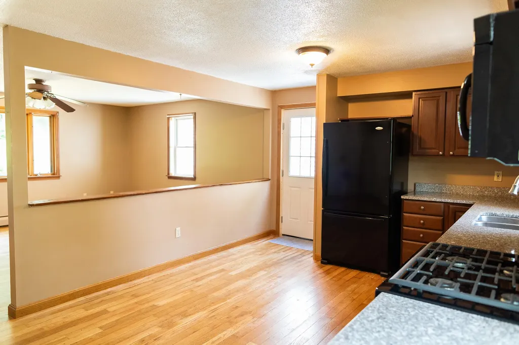 140 W Meadow Road Rockland ME 04841