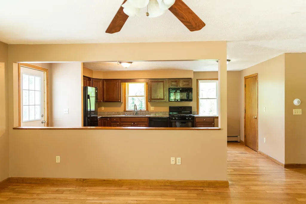 140 W Meadow Road Rockland ME 04841