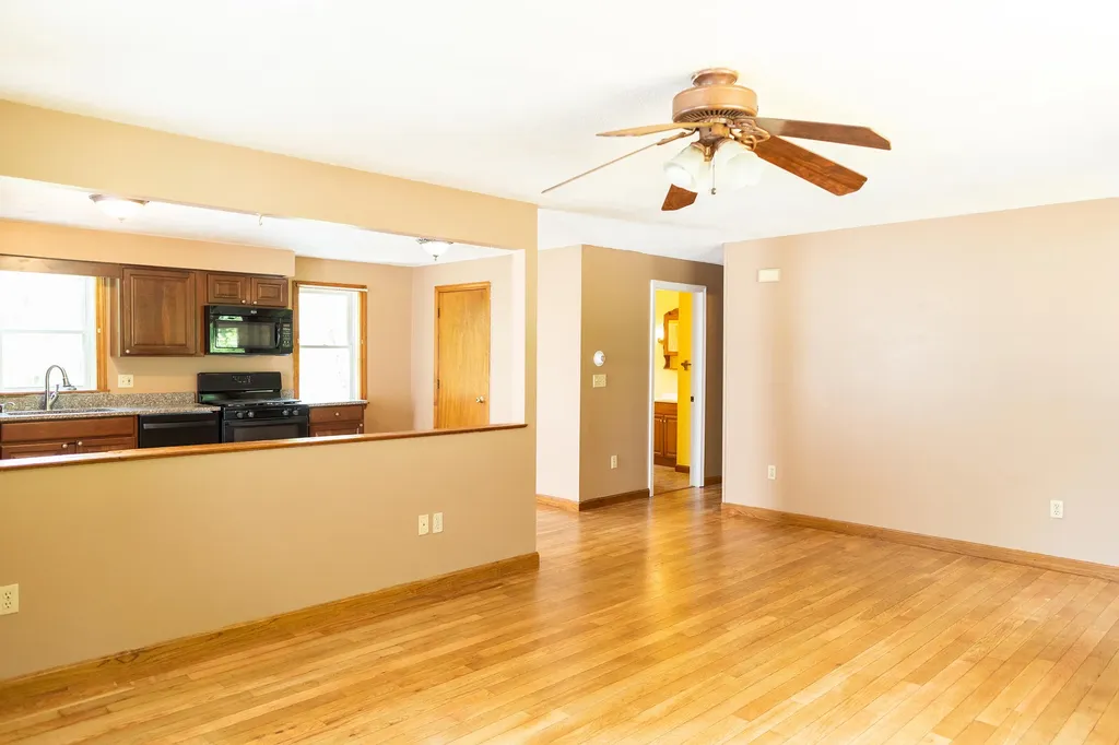 140 W Meadow Road Rockland ME 04841