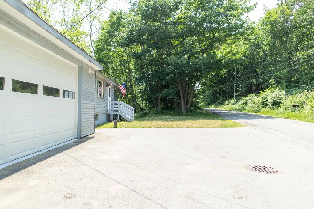 140 W Meadow Road Rockland ME 04841