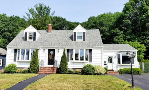 39 Mona Road Portland ME 04103