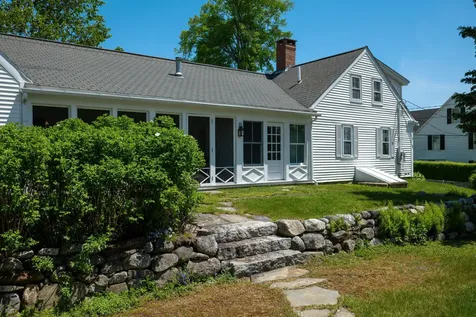 174 Perkins Street Castine ME 04421