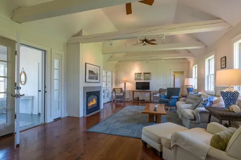 174 Perkins Street Castine ME 04421
