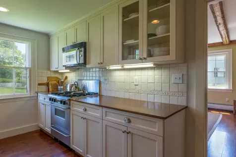174 Perkins Street Castine ME 04421