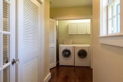 174 Perkins Street Castine ME 04421