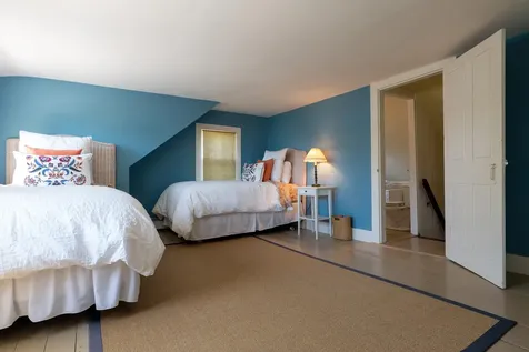 174 Perkins Street Castine ME 04421
