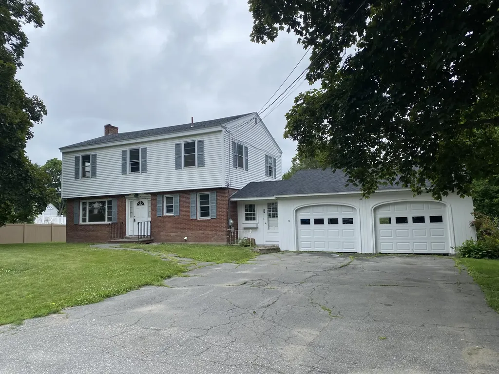 4 Oak Knoll Drive Waterville ME 04901