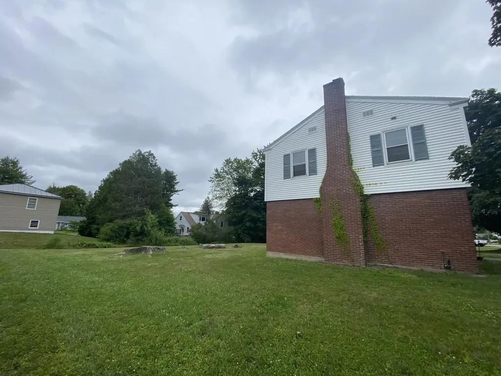 4 Oak Knoll Drive Waterville ME 04901