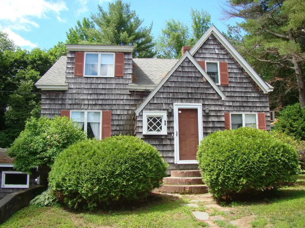 44 Dawes Avenue Auburn ME 04210