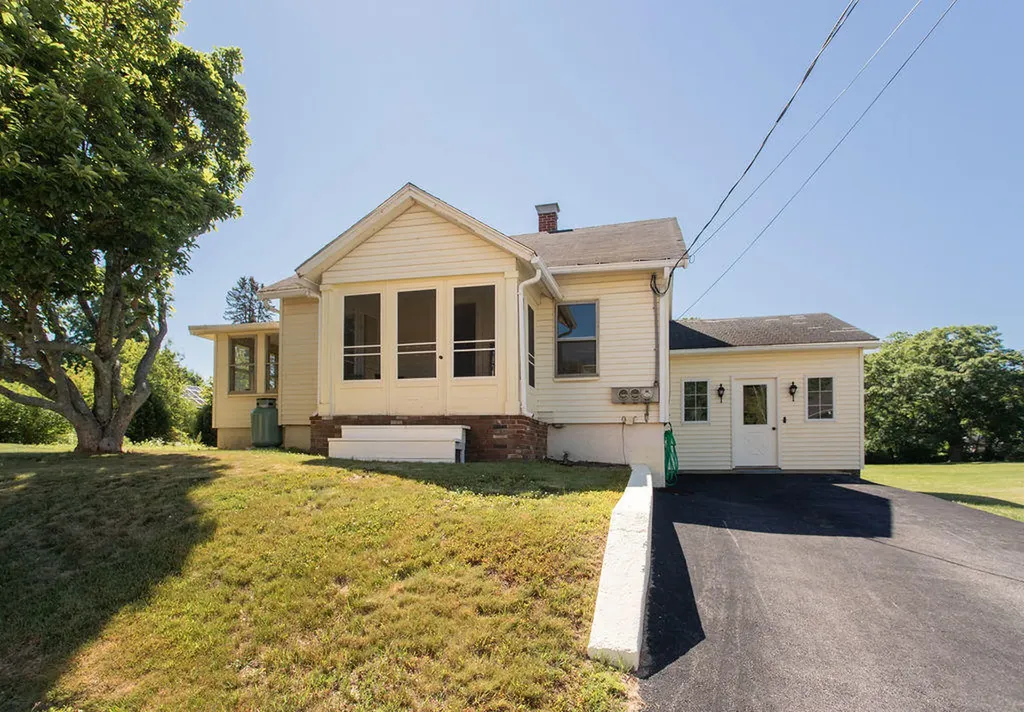 118 Bolt Hill Road Eliot ME 03903