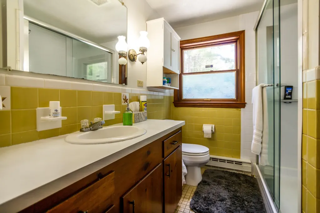 583 Augusta Road Jefferson ME 04348