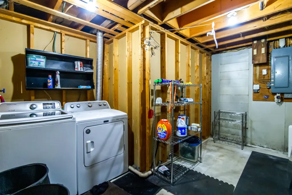 583 Augusta Road Jefferson ME 04348