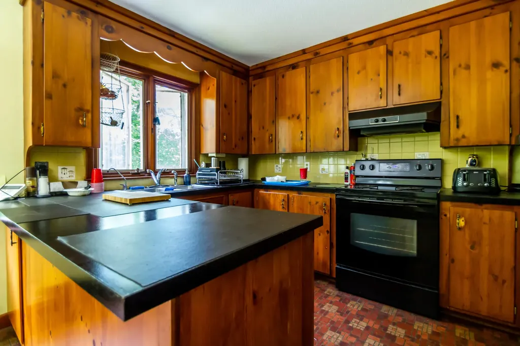 583 Augusta Road Jefferson ME 04348