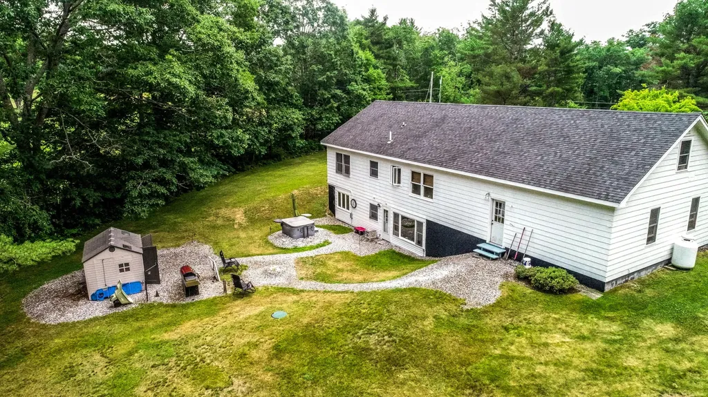 583 Augusta Road Jefferson ME 04348