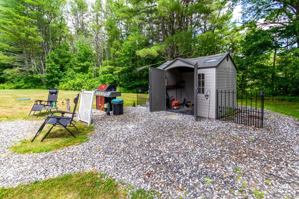 583 Augusta Road Jefferson ME 04348