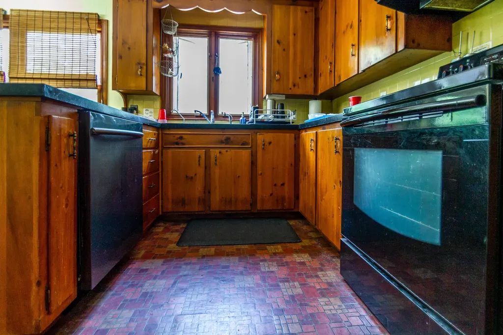 583 Augusta Road Jefferson ME 04348
